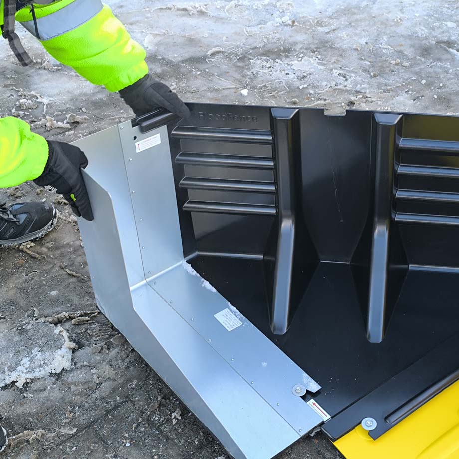 FloodFence™ | Leicht | Wandelement links – FL-QFLWL || B 240 mm x L 580 mm x H 450 mm